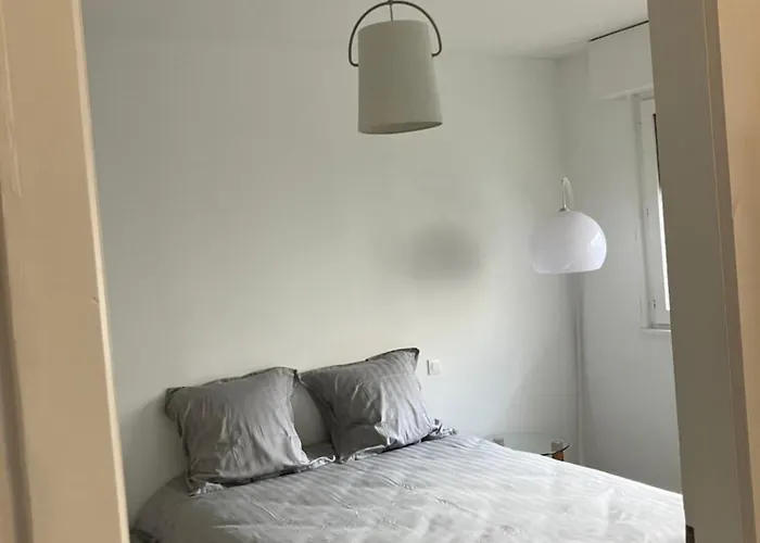Cosy Etoile Bourse شقة *